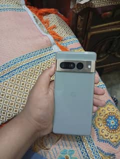 google pixel 7pro 10/10 dual sim approved 12/128 exchange with iphones