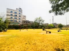 Ideal Prime Location Flat Is Available For sale In Lahore