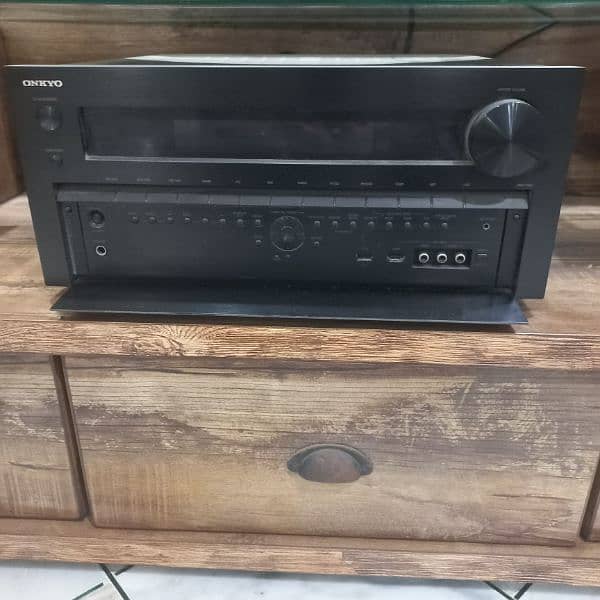 Onkyo TX NR 809 Urgent sale  (jbl, yamaha, klipsch, denon, marantz) 1