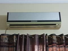 PEL 1.5 non invertor silver color split AC 2010 model with remote