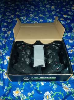 2.4G wireless controller gamepad