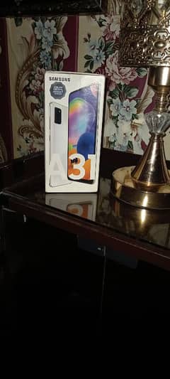 4/128. . . new mobile