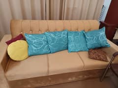 5 seater sofa set - Very good condition 10/10