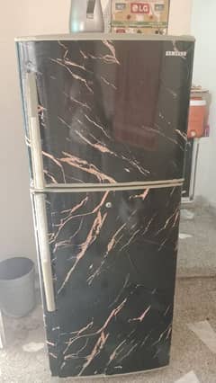Samsung Large size Fridge For sale in emergency