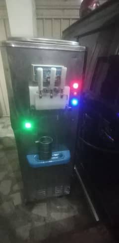 Ice cream machine double head