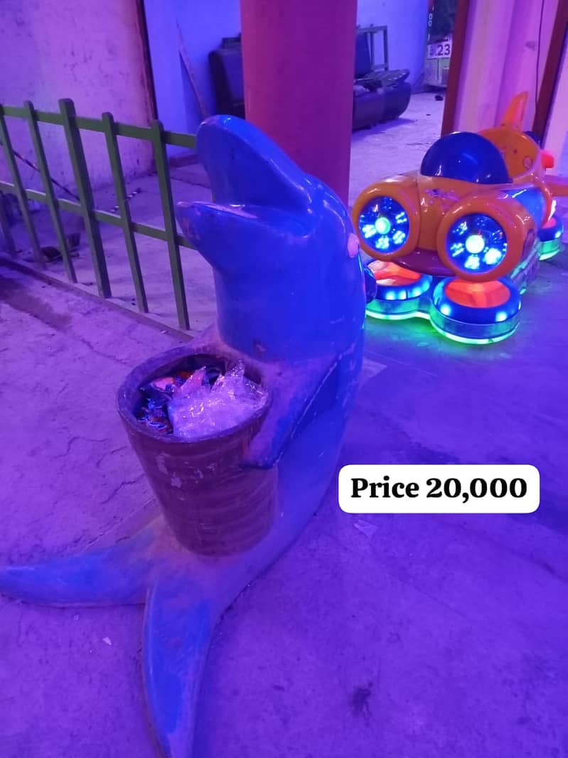 Token Rides | Video Games | Xbox 360 + lcd | Dustbins | Joker crown 1