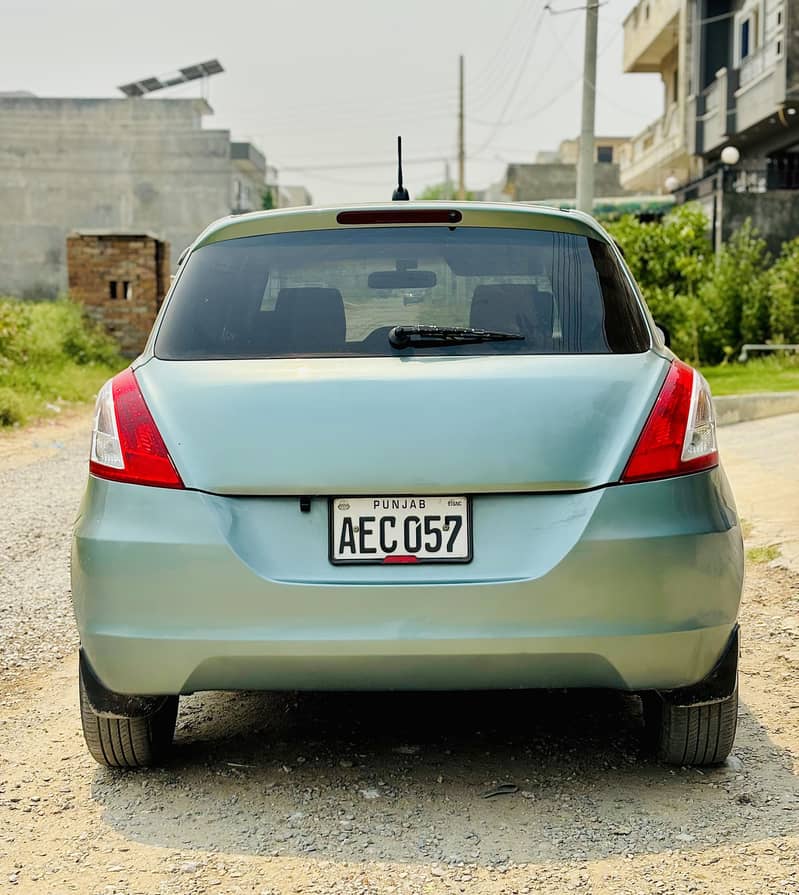 Japanese swift 2012 auto full option 5