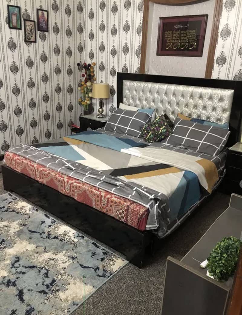 king size bed chairs drawers dressing table full set bed 7