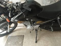Yamaha ybr 125 g black colour