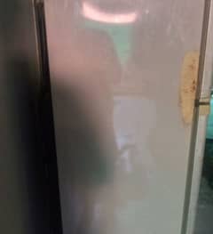 Dawlance freezer urgent for sale