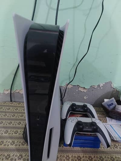 PS 5 Disk edition with All accessiories