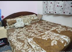 bed queen size