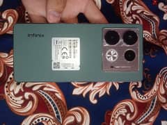 infinx note 40 10/10 all ok with box and charger