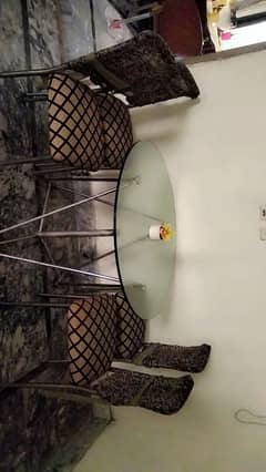 Dining table 4 seater 03114443591 contact me on call or WhatsApp