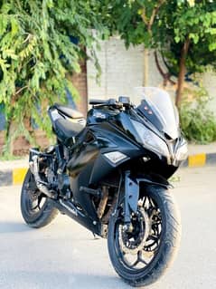 Kawasaki Ninja 400cc . Dual Cylinder