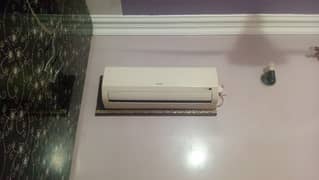 Gree 1 ton ac