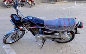 125