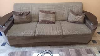 07 Seater