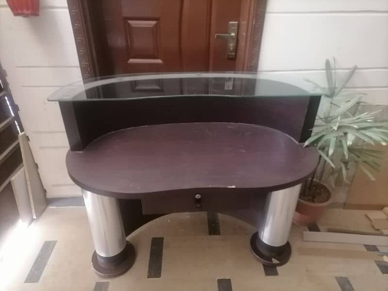 Reception Counter/Study Table 2