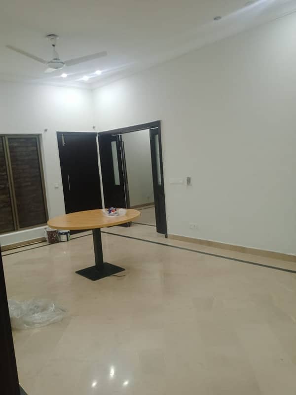 park Face 14 Marla Lower Portion In Central I-8/3 For rent orignal picture attached 2