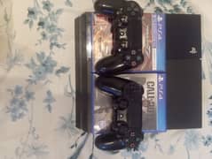 USED PS4 WITH 2 GAMES AND 2 CONTROLLERS NEGOTIABLE