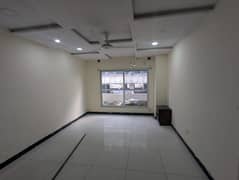 Unfurnished One Bedroom Apartment Available For Rent