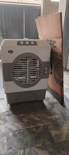 GFC GF-7700 Grand Just One week used.