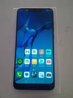 Huawei P20 pro with Box