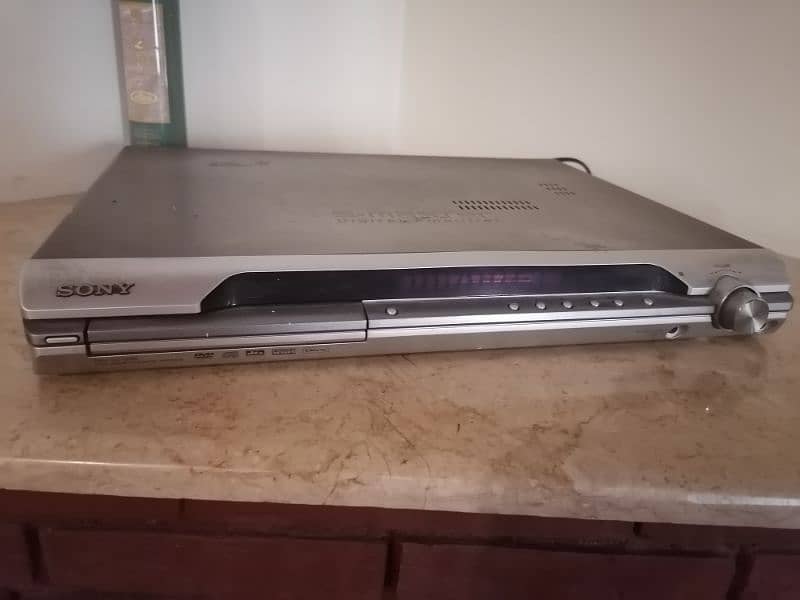 Sony Home Theatre 4