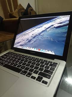MacBook Pro 2010 (Urgent Sale)