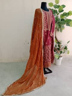 Asim Jofa embellished 3 piece