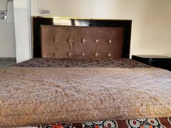 King size bed