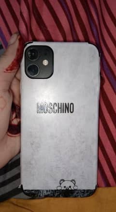 iPhone 11 only sirius buyer contact me 03284227274