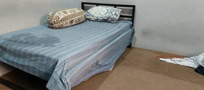 Iron single bed