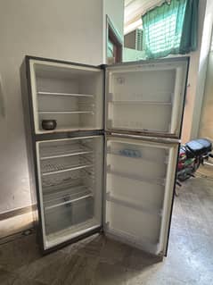 Haier Large Fridge-Freezer