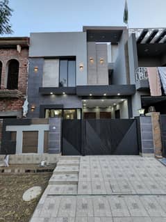 5 Marla Brand New House Available For Rent In Lake City Sector M-7B