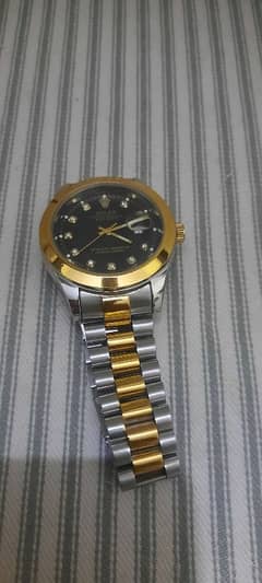 Luxurious Fashioned Watch
