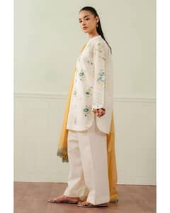 Coco LUXURY EMBROIDERED BANA DORA LAWN 3Piece Collection 2025