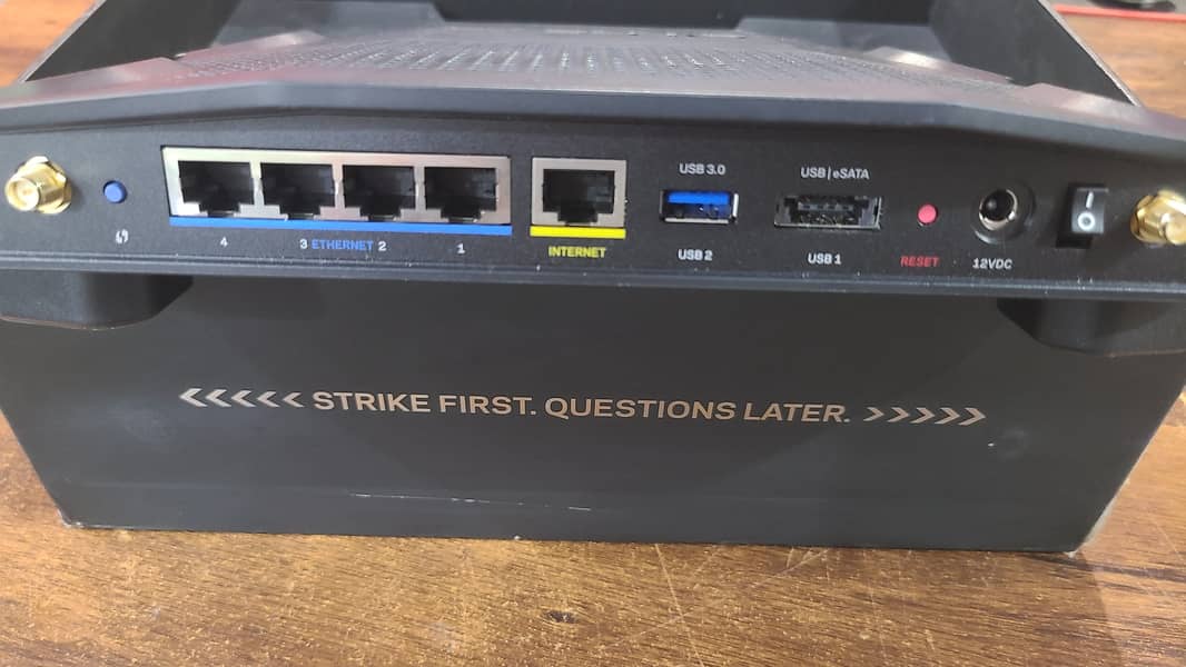 Linksys WRT32X AC3200 Dual-Band Wi-Fi Gaming Router Box Pack 1