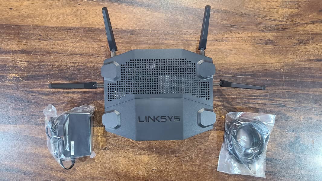 Linksys WRT32X AC3200 Dual-Band Wi-Fi Gaming Router Box Pack 11