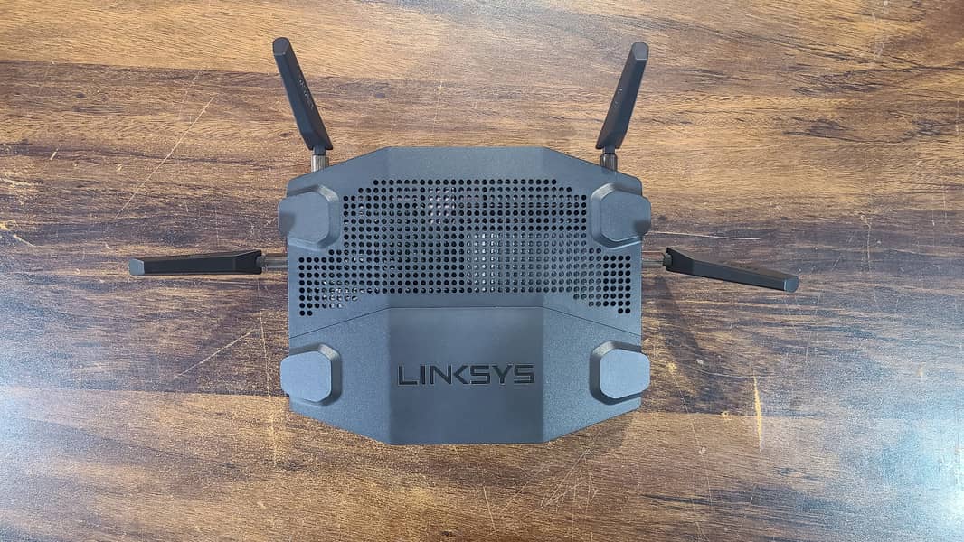 Linksys WRT32X AC3200 Dual-Band Wi-Fi Gaming Router Box Pack 13
