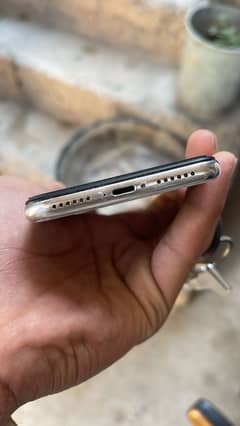 Iphone x (exchange possible)