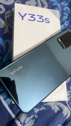 VIVO (Y33S 8/128)