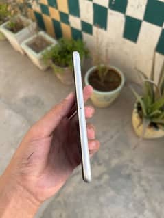 Iphone SE 2020 PTA approved 128gb