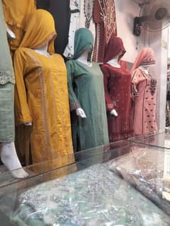 ladies readymade cloths
