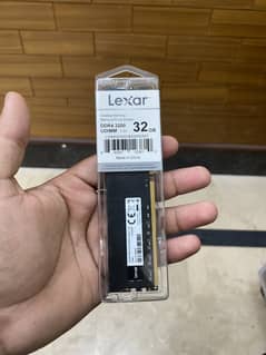 LEXAR 32 Ram BRAND NEW ONLY SEAL OPEN