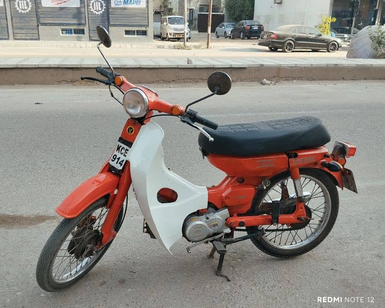 Yamaha V70 Model 1976 in Good Condition 2
