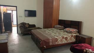 Fully Furnished Furnished Furnished Seprate Gate 2 Bed Drawing Dinnig With 1 Ac 1 Fridge 1 Microwave ovan All Kitchen corocery Washing mechine