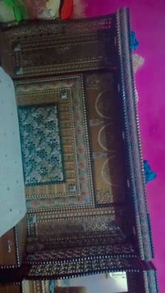 Queen size bed