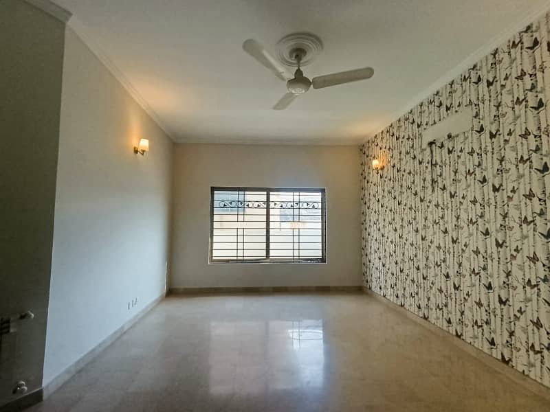 1 Kanal Upper Portion In Islamabad Is Available For rent solar instal Electrict Free 3